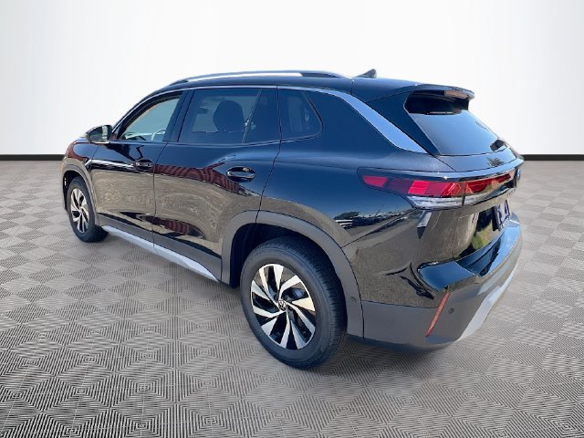 New 2025 Volkswagen Tiguan S FWD image 5