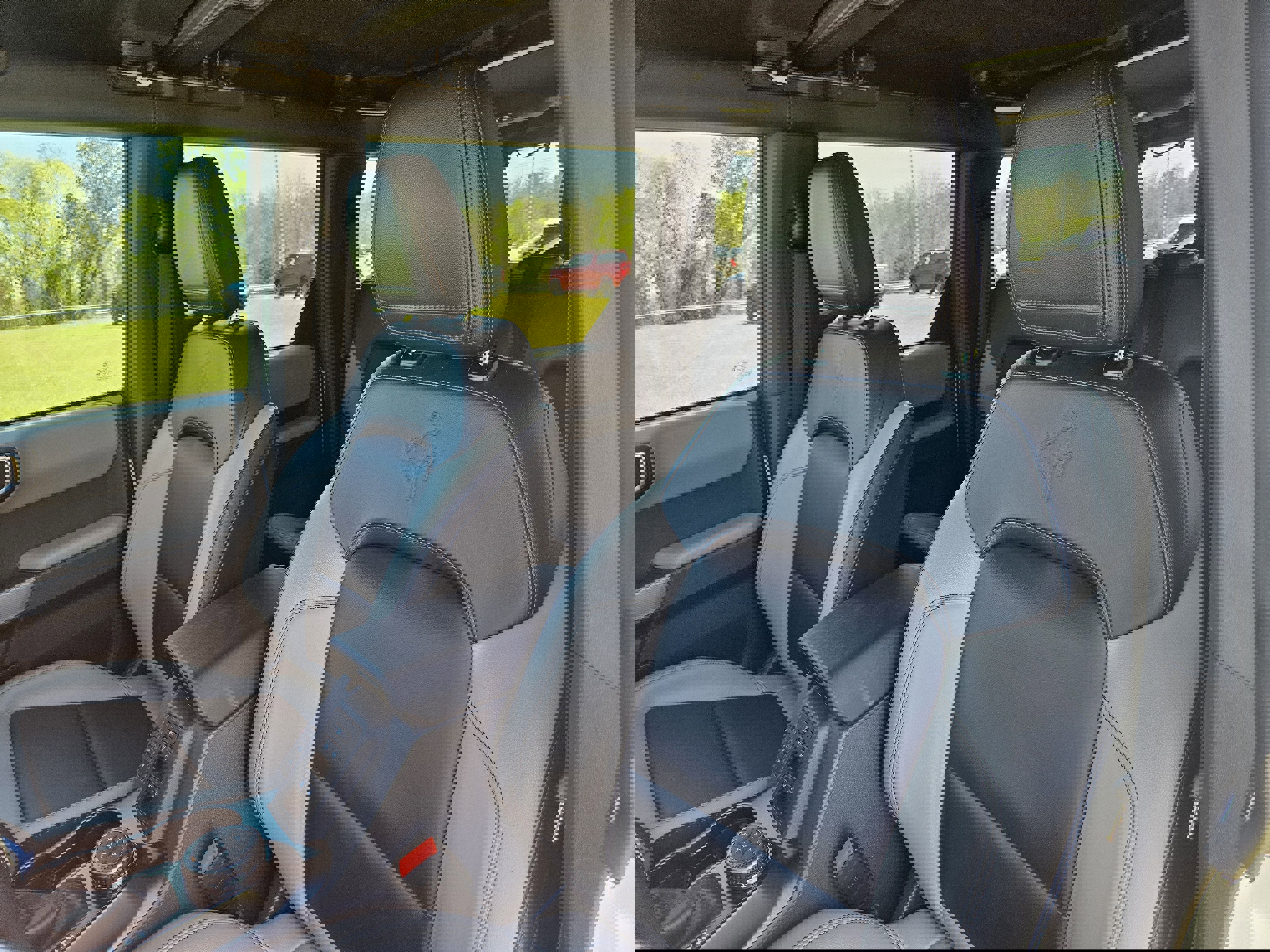 Used 2023 Ford Bronco Wildtrak image 12