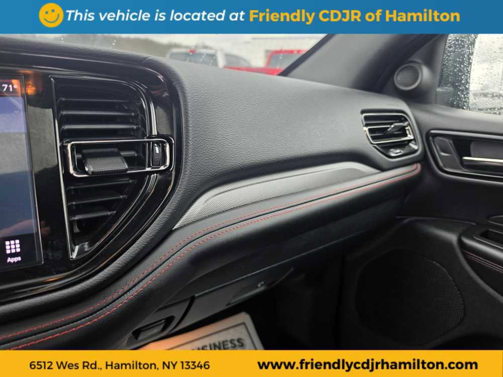 Used 2025 Dodge Durango GT image 22