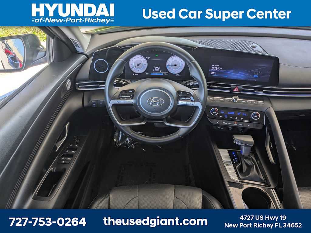 Certified 2023 Hyundai Elantra Limited w/ Cargo Package FWD image 16