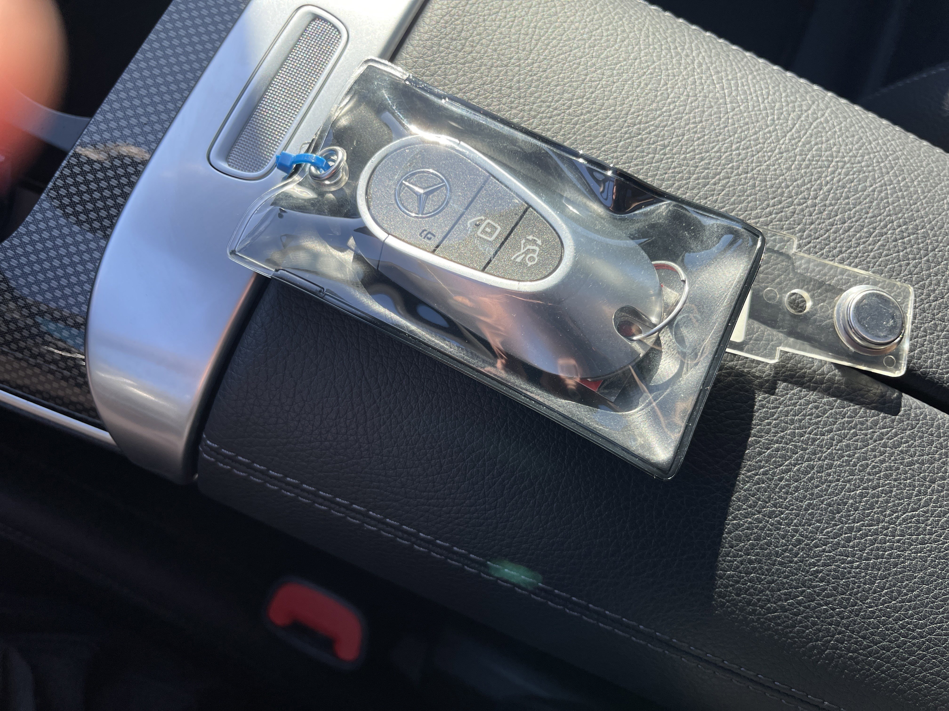 Used 2024 Mercedes-Benz C 300 C 300 image 38