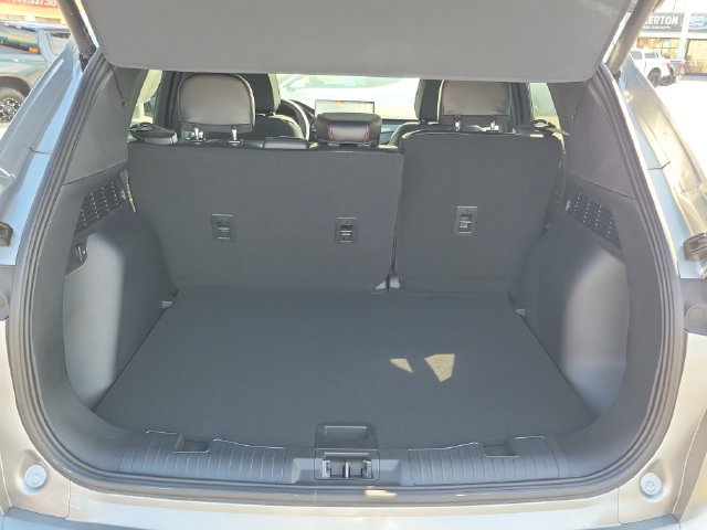 New 2024 Ford Escape ST-Line w/ Tech Pack #1 FWD image 7
