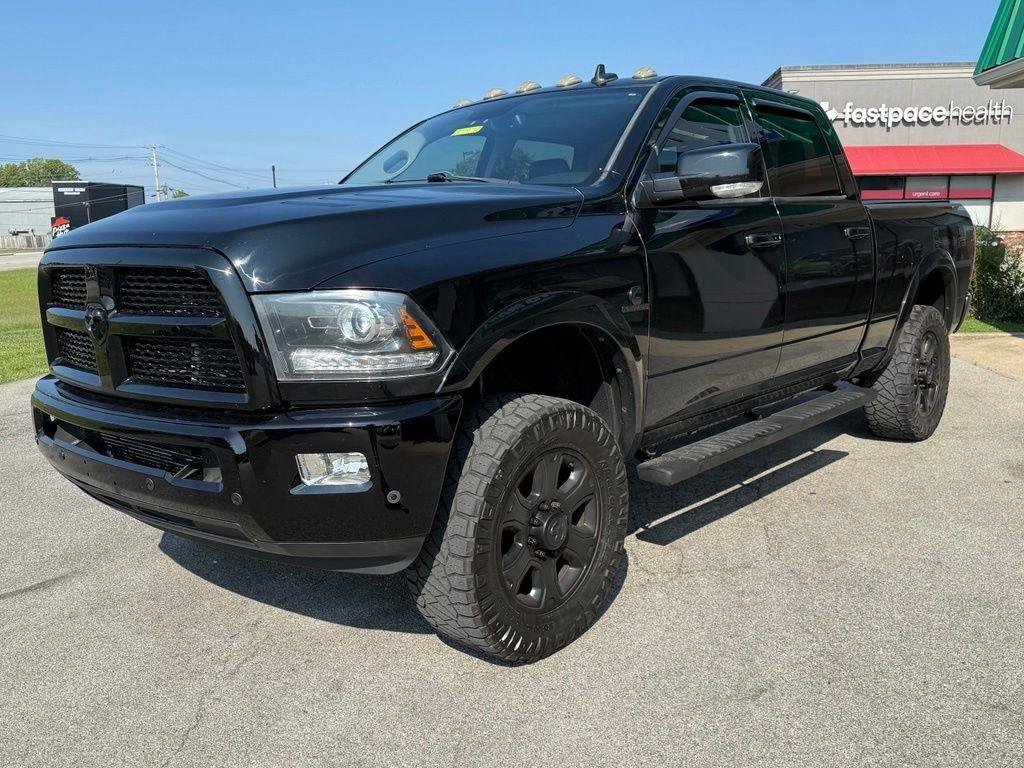 Used 2014 RAM 2500 Laramie w/ Black Appearance Group AWD/4WD image 9
