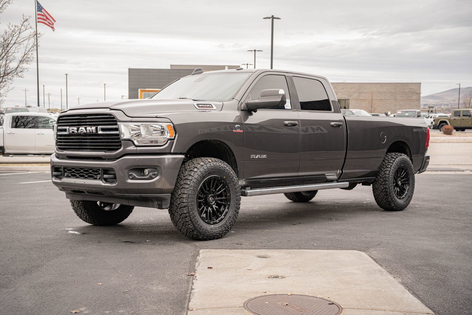 Used 2020 RAM 3500 Big Horn w/ Level 2 Equipment Group image 11