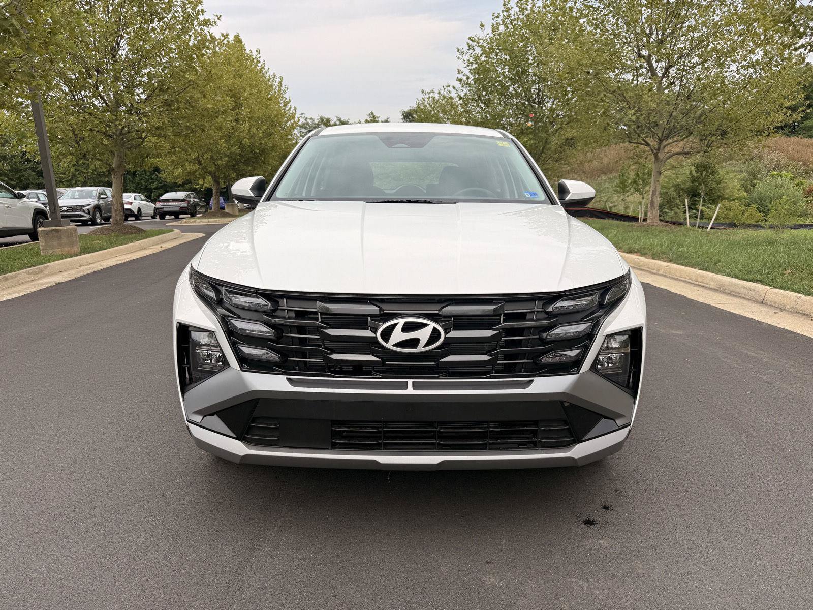 New 2026 Hyundai Tucson SE AWD/4WD image 3