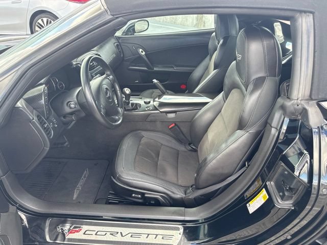 Used 2013 Chevrolet Corvette 427 w/ 1SC Preferred Equipment Group RWD image 2
