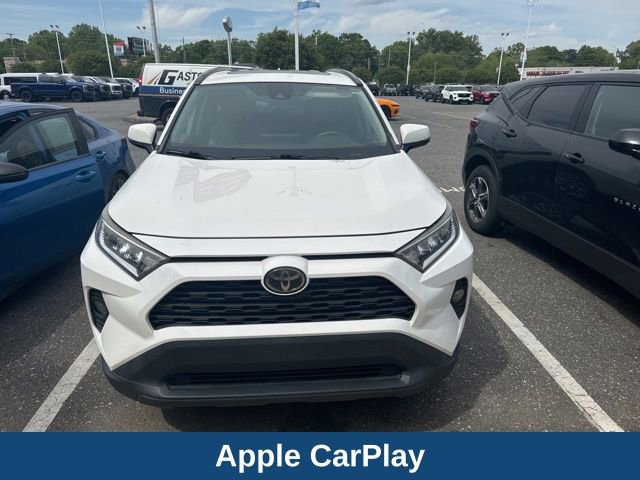 Used 2019 Toyota RAV4 XLE Premium image 3