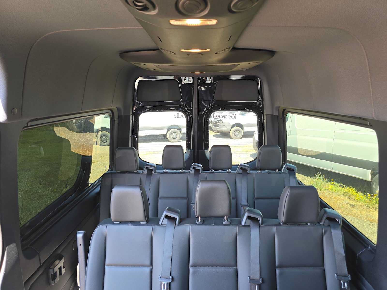Used 2025 Mercedes-Benz Sprinter 2500 image 16
