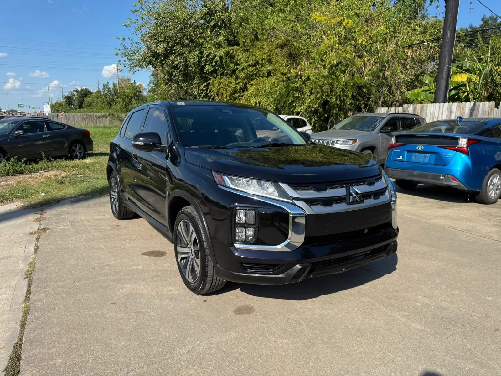 Used 2022 Mitsubishi Outlander Sport SE AWD/4WD image 3