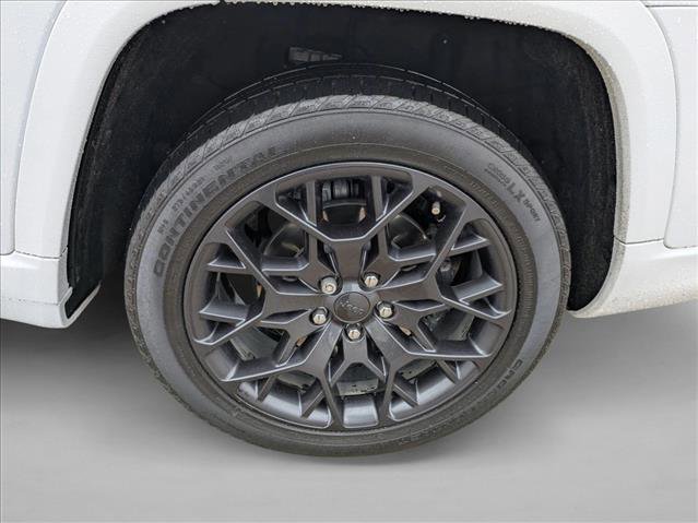 Used 2024 Jeep Grand Cherokee L Summit image 8