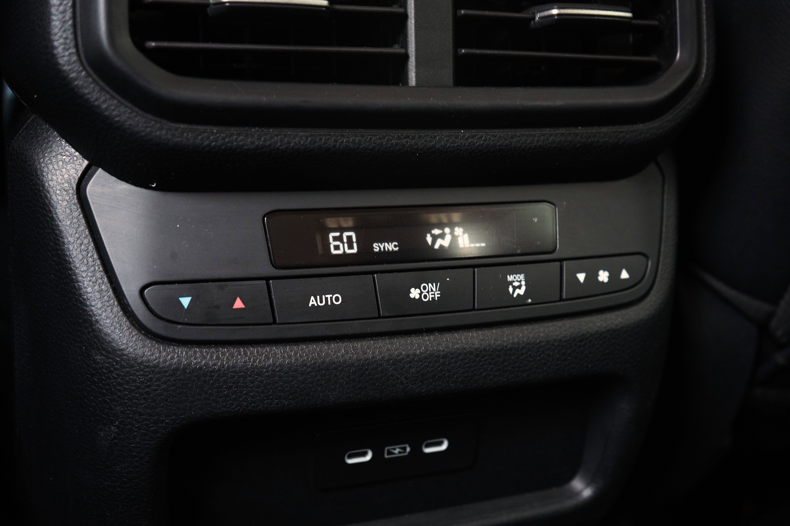 Certified 2025 Honda Pilot EX-L image 41