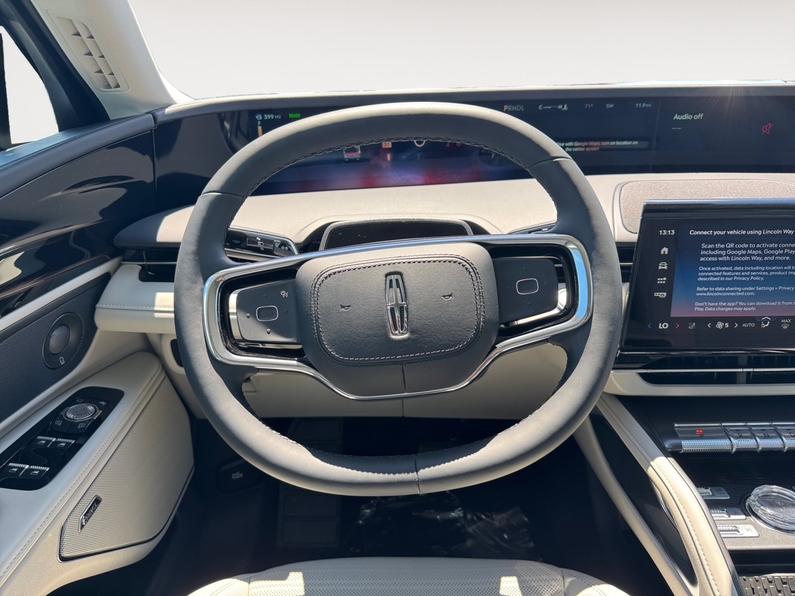 New 2026 Lincoln Nautilus Reserve AWD/4WD image 16
