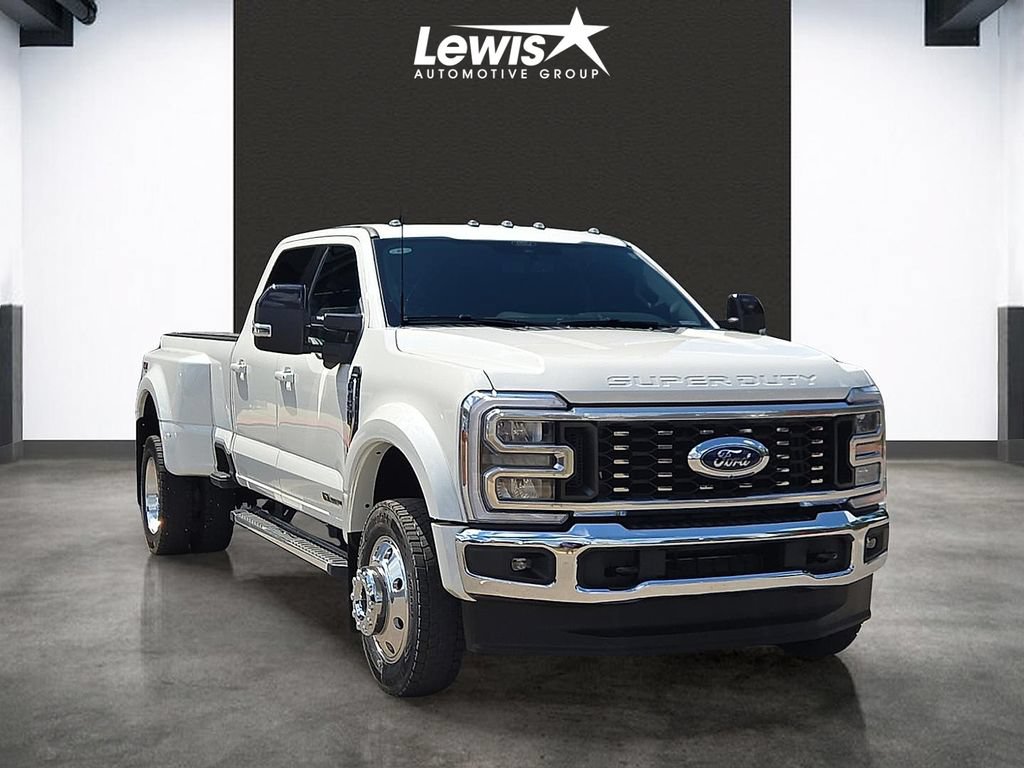 Used 2025 Ford F450 Lariat w/ FX4 Off-Road Package AWD/4WD image 6