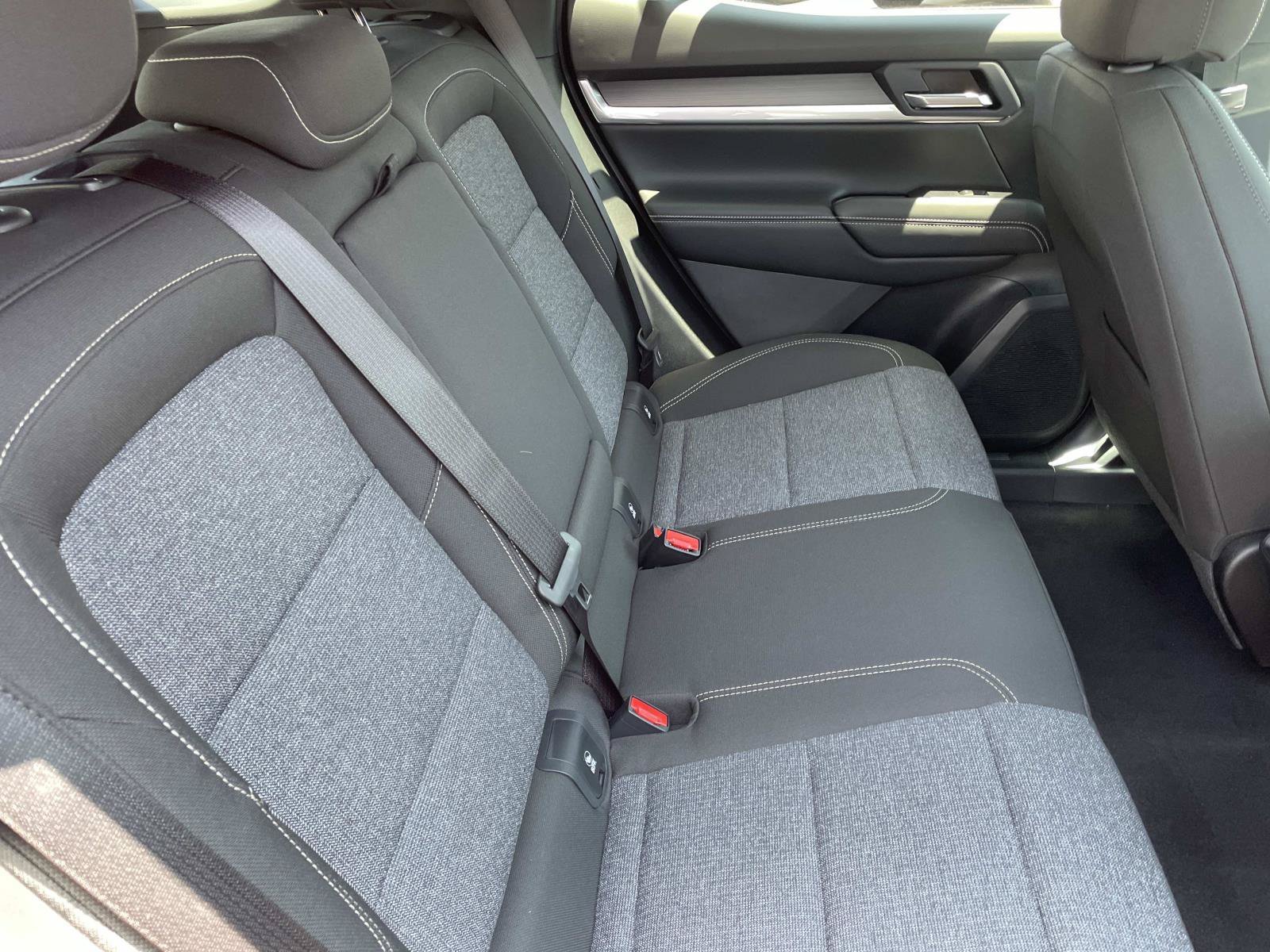 New 2026 GMC Terrain Elevation w/ Technology Package II FWD image 25