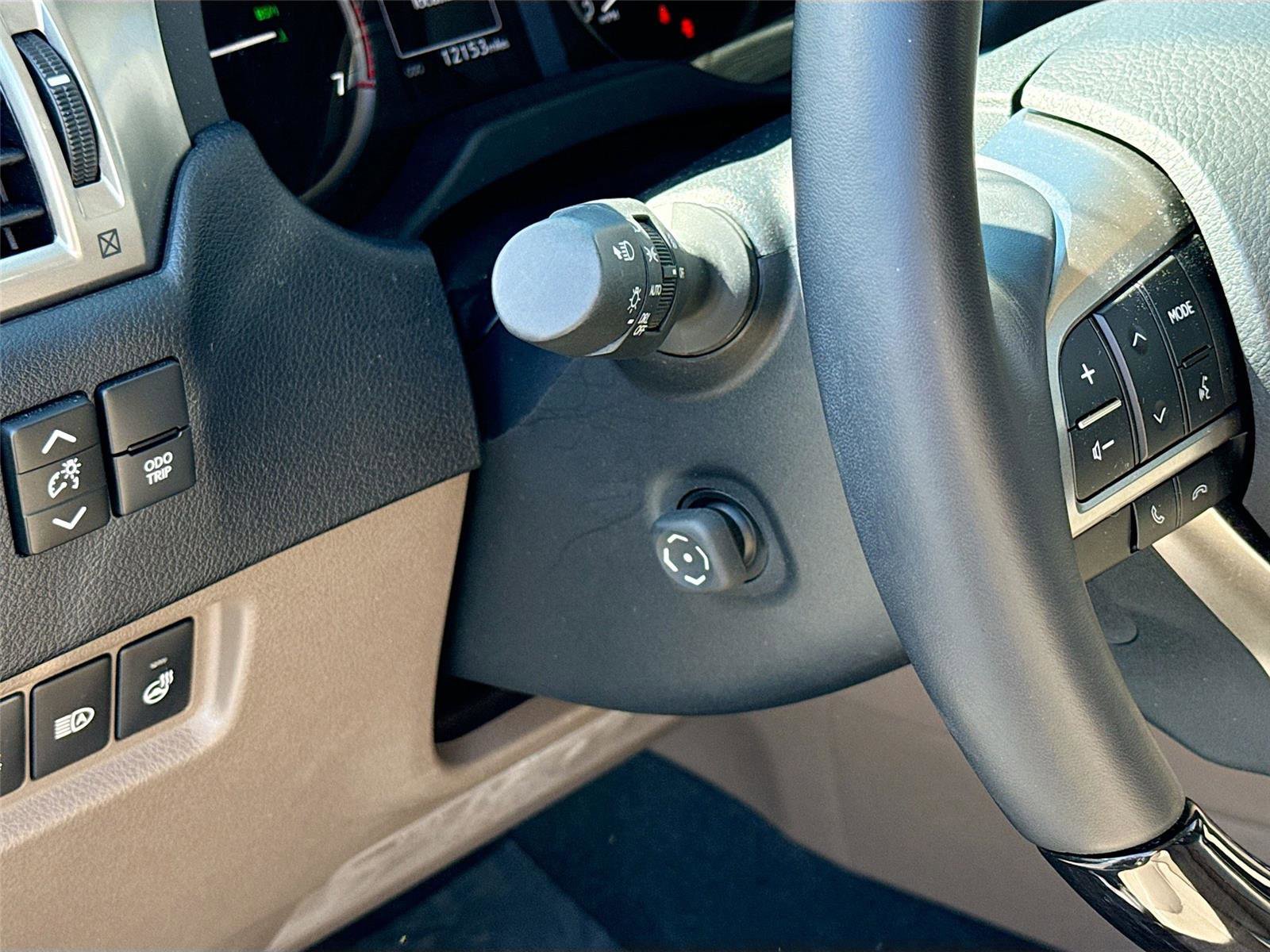 Used 2023 Lexus GX 460 Premium image 10