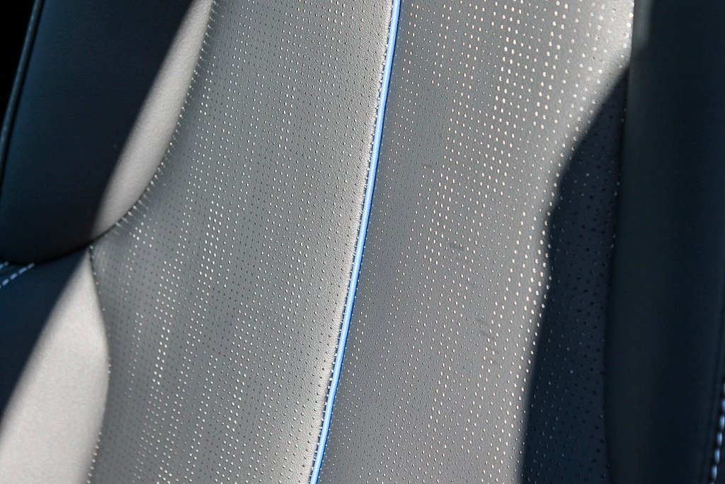 New 2025 Cadillac Lyriq Sport image 28