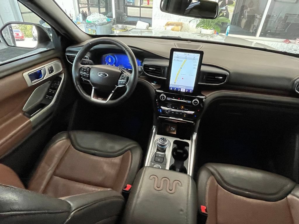 Used 2022 Ford Explorer King Ranch AWD/4WD image 24