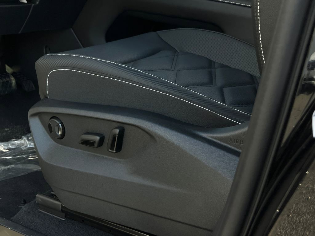 New 2026 Volkswagen Atlas Cross Sport SE image 19