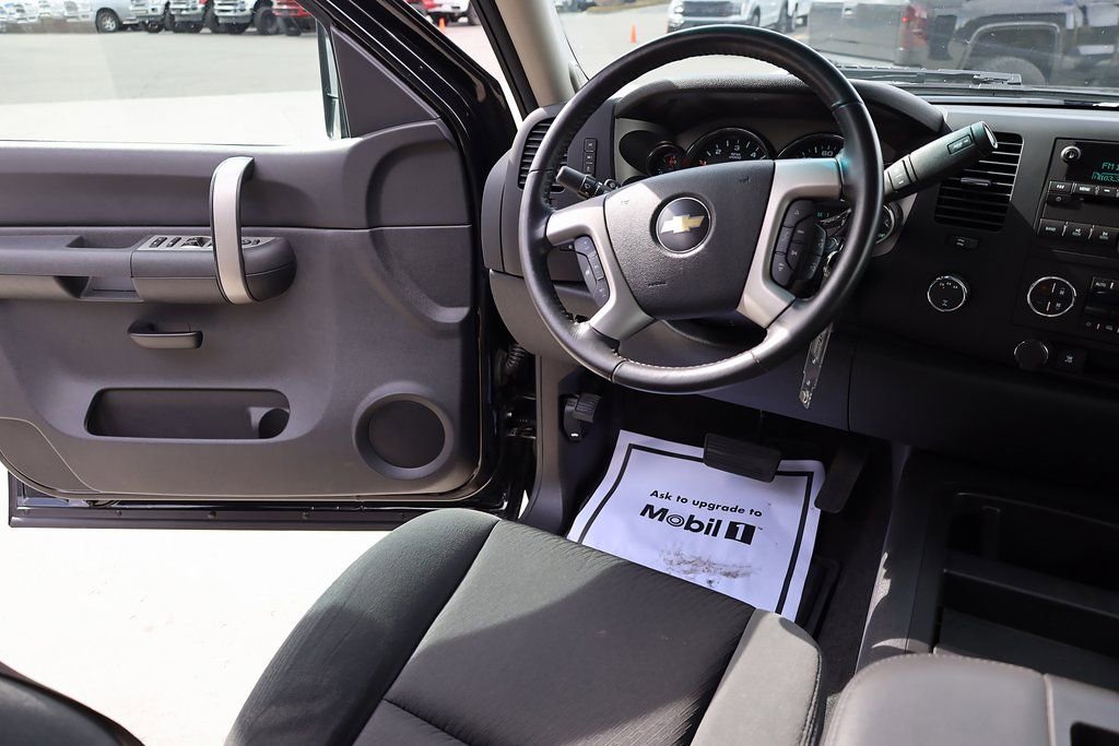 Used 2009 Chevrolet Silverado 2500 W/T image 19