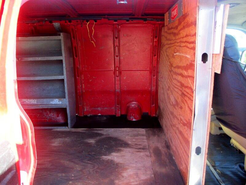 Used 2001 Chevrolet Express 3500 w/ Preferred Equipment Group 2 image 8