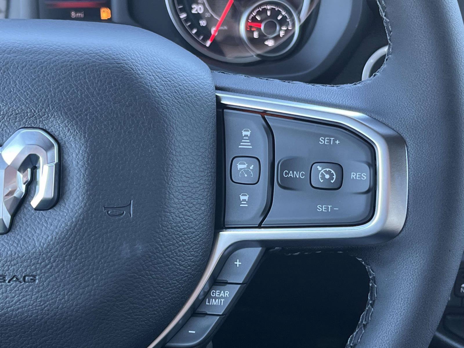 New 2026 RAM 1500 Big Horn AWD/4WD image 19