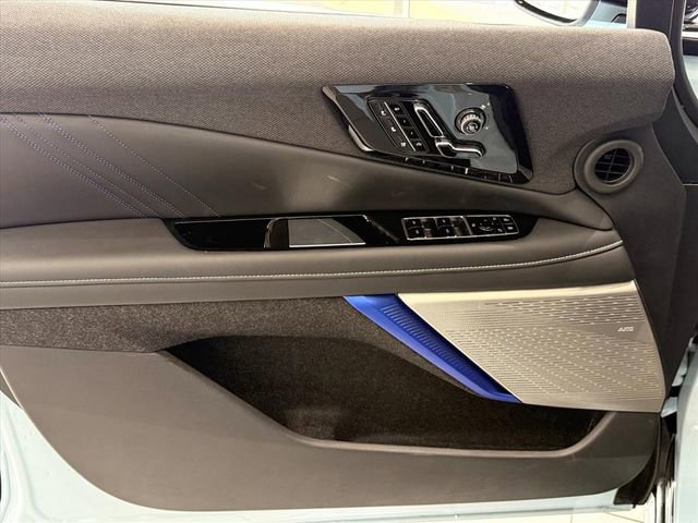 New 2026 Cadillac Optiq V image 10