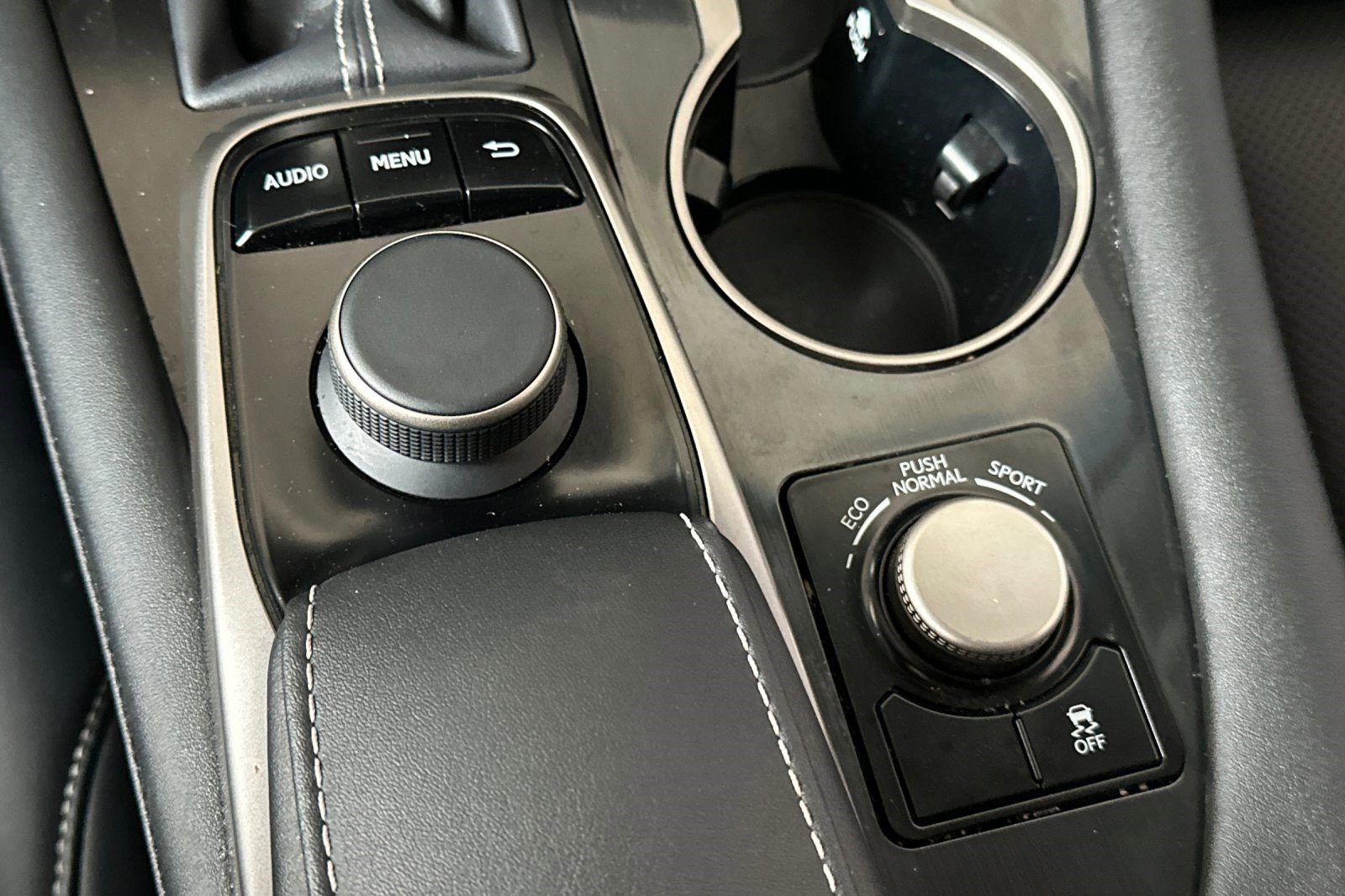 Used 2019 Lexus RX 350 FWD w/ Accessory Package image 34