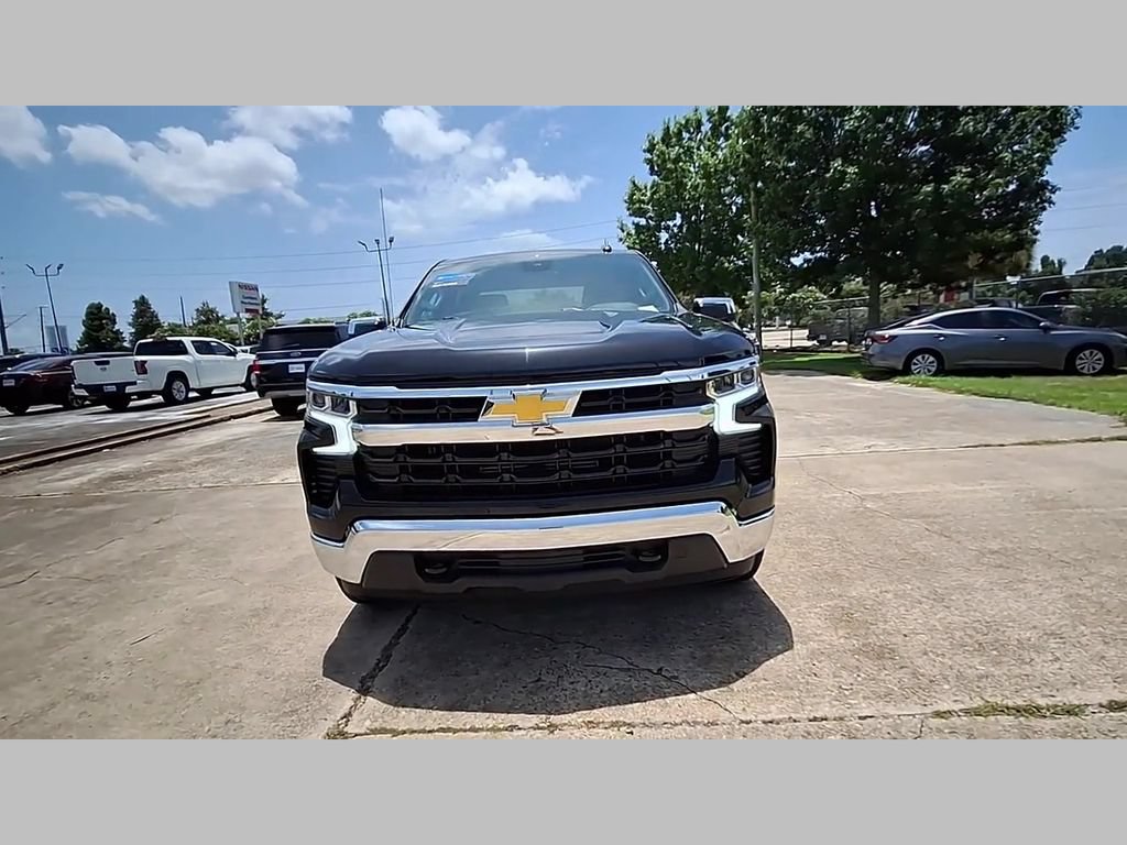 Used 2023 Chevrolet Silverado 1500 LT AWD/4WD image 31