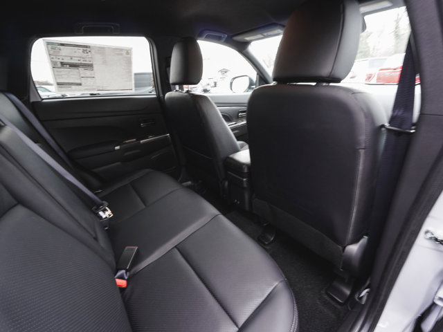 New 2026 Mitsubishi Outlander Sport SEL AWD/4WD image 33
