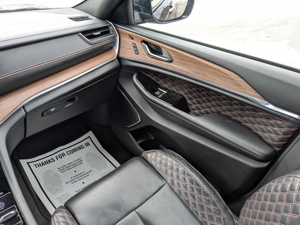 Used 2021 Jeep Grand Cherokee L Summit w/ Advanced Protech Group IV image 22