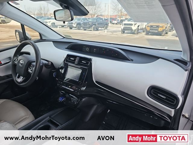 Used 2019 Toyota Prius LE image 31
