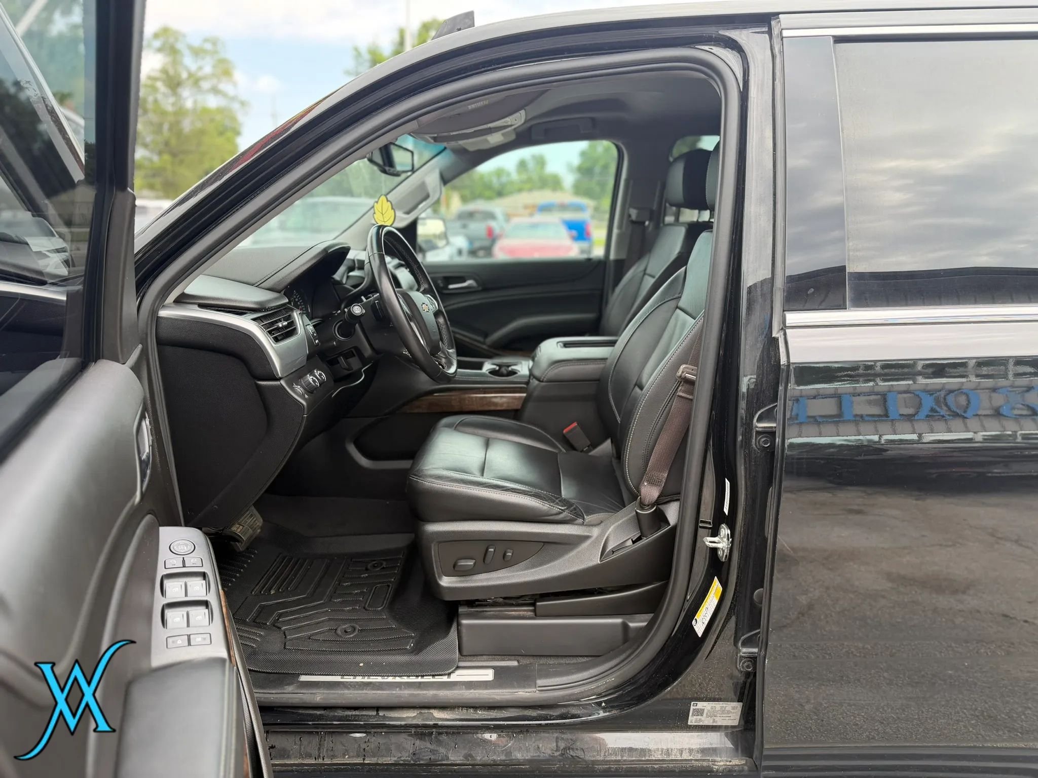 Used 2020 Chevrolet Tahoe LT AWD/4WD image 10