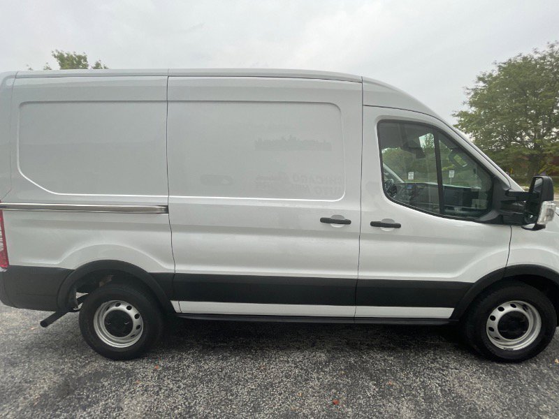 Used 2022 Ford Transit 250 Medium Roof image 21