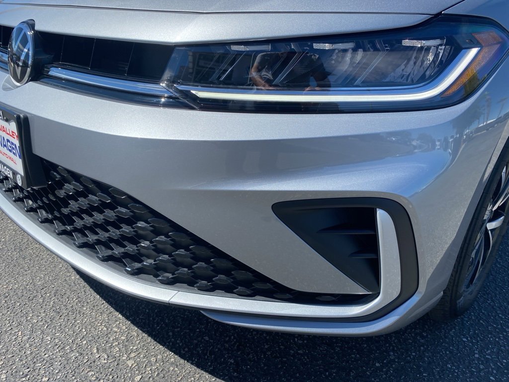 New 2025 Volkswagen Jetta S image 10