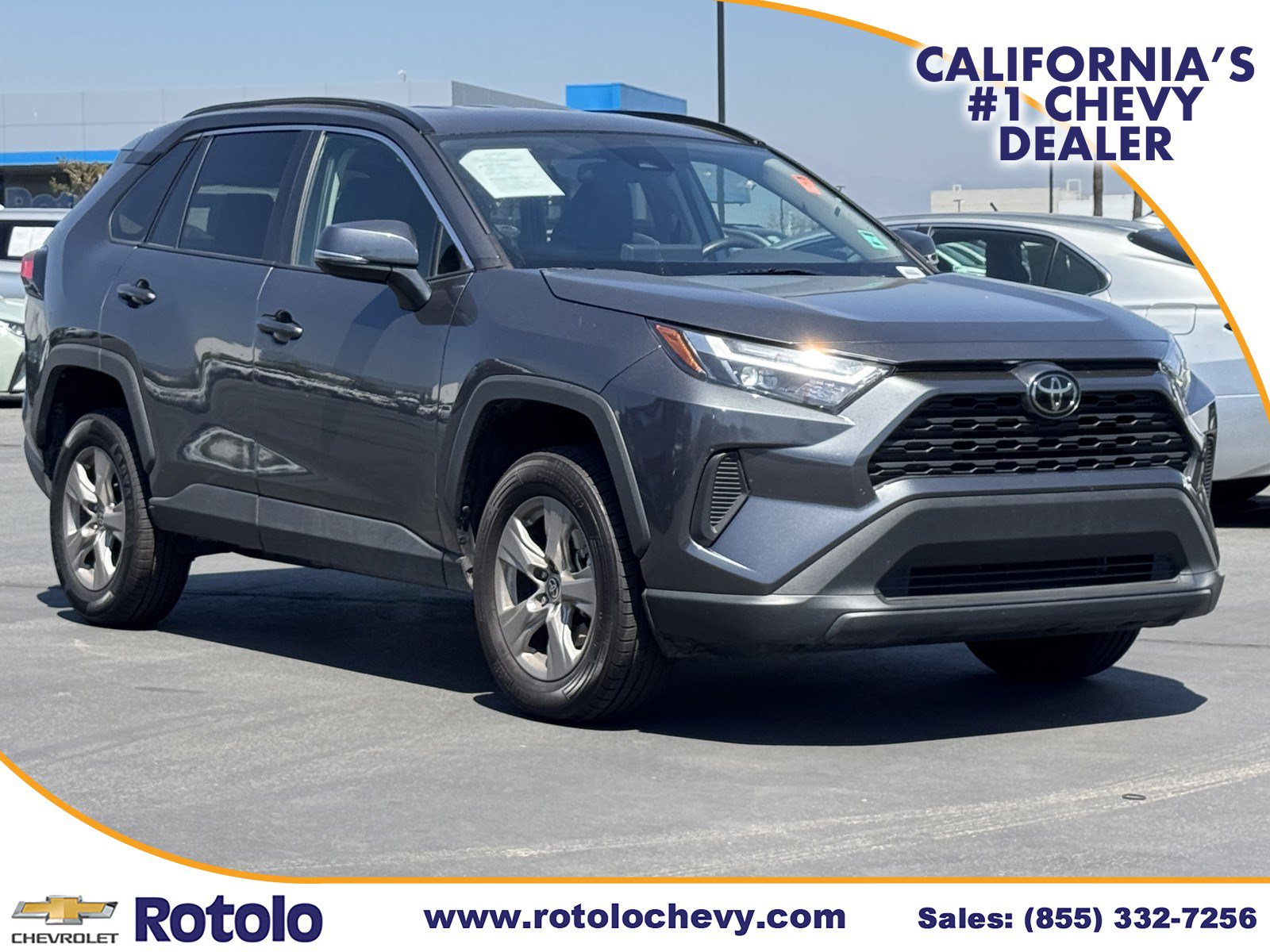 Used 2024 Toyota RAV4 XLE FWD image 1