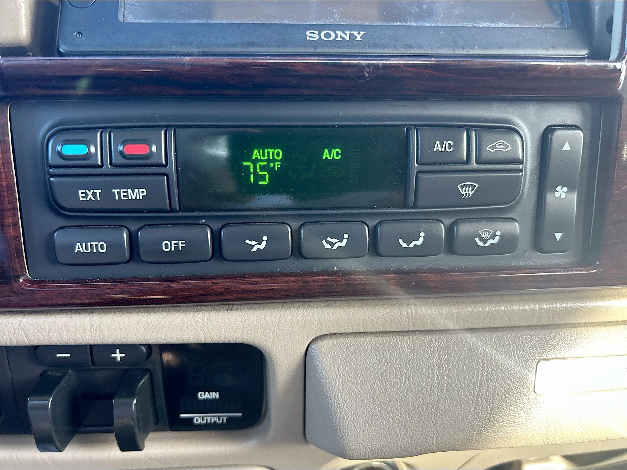 Used 2007 Ford F250 King Ranch image 13