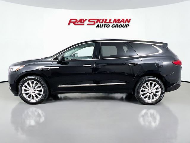Used 2020 Buick Enclave Premium w/ Sun and Sites Package AWD/4WD image 4