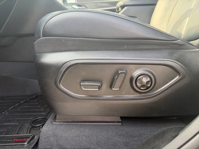 Used 2023 Jeep Grand Cherokee L Overland AWD/4WD image 12