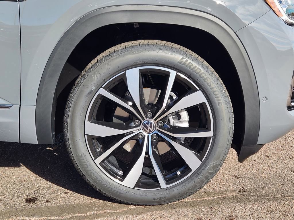 New 2026 Volkswagen Atlas SEL Premium R-Line image 30