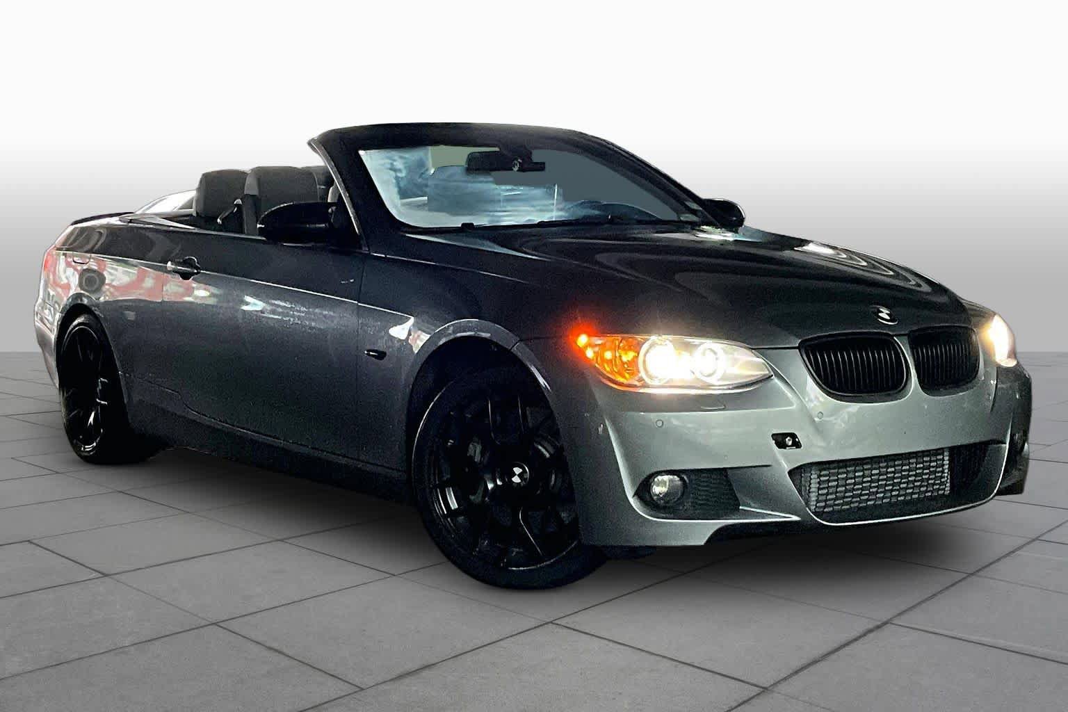 Used 2008 BMW 335i Convertible RWD image 2