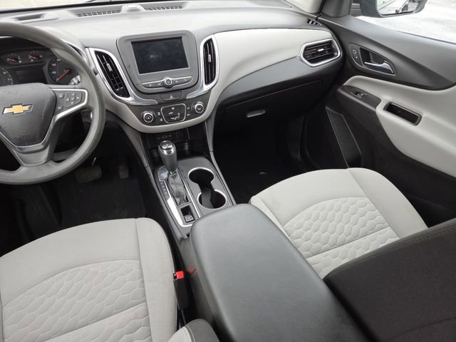 Used 2021 Chevrolet Equinox LS w/ LS Convenience Package image 27