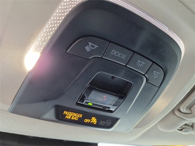 Used 2024 Toyota Corolla LE image 29