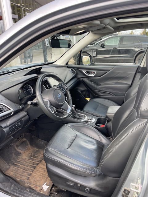 Used 2023 Subaru Forester Touring image 7