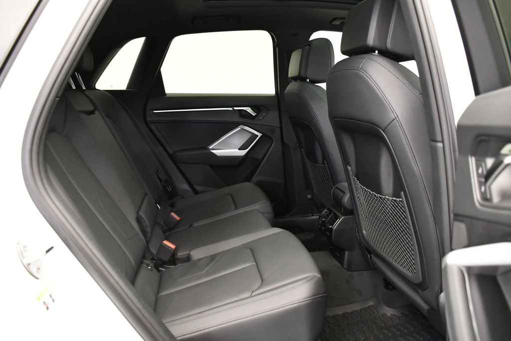Used 2025 Audi Q3 2.0T Premium w/ Convenience Package image 54