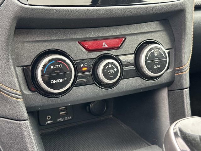 Used 2021 Subaru Crosstrek 2.0i Premium w/ Moonroof Package image 23