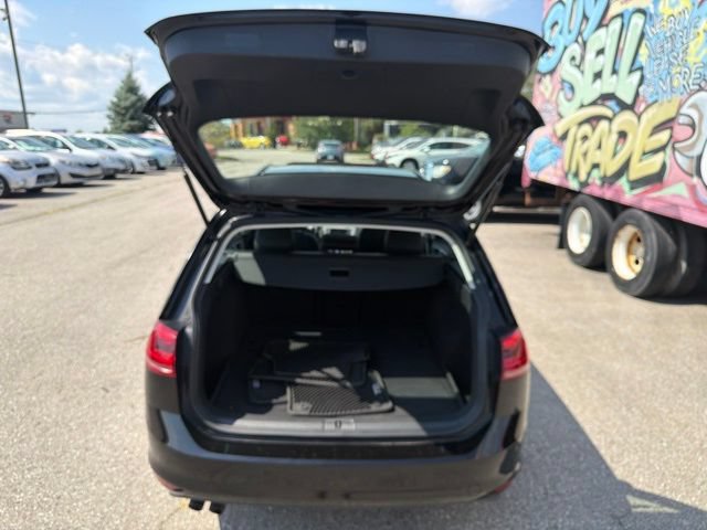 Used 2015 Volkswagen Golf TDI SE FWD image 22
