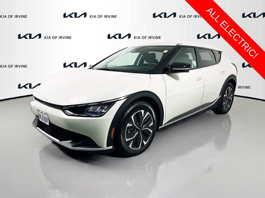 Certified 2024 Kia EV6 Light AWD/4WD image 4