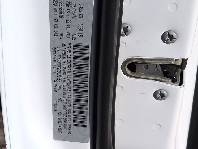 Certified 2019 Jeep Cherokee Limited image 32