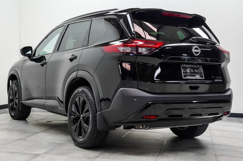 Used 2023 Nissan Rogue SV w/ SV Premium B Package AWD/4WD image 12