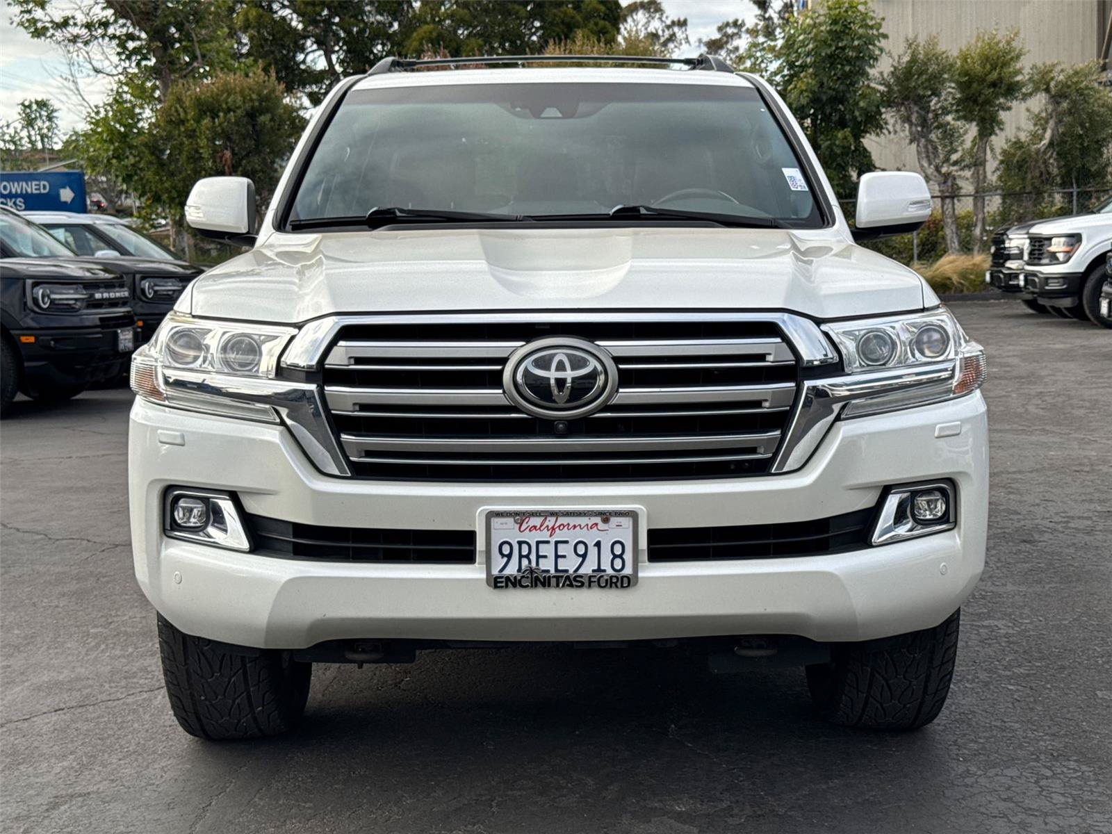 Used 2016 Toyota Land Cruiser AWD/4WD image 5